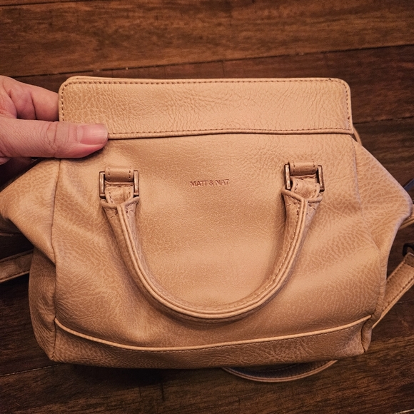 Matt & Nat Magnetic Closure Pink Champagne Beige Hand/Shoulder Bag - Picture 6 of 7